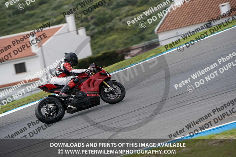 estoril;event digital images;motorbikes;no limits;peter wileman photography;portugal;trackday;trackday digital images